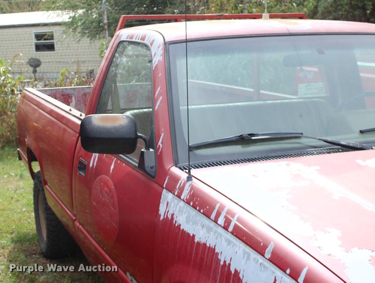 image for item DA4285 1991 Chevrolet 1500 pickup truck