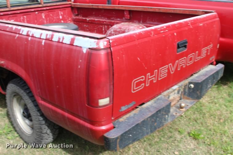 image for item DA4285 1991 Chevrolet 1500 pickup truck