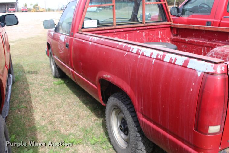 image for item DA4285 1991 Chevrolet 1500 pickup truck