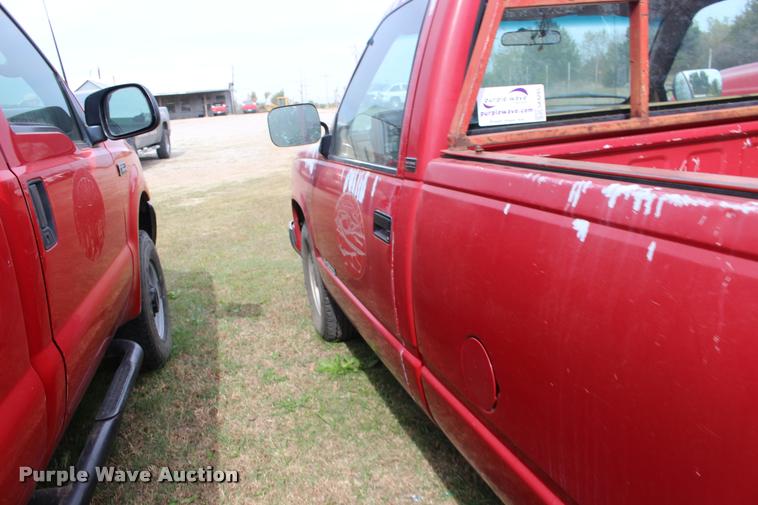 image for item DA4285 1991 Chevrolet 1500 pickup truck