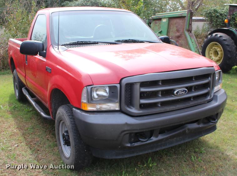image for item DA4286 2003 Ford F250 Super Duty XL pickup truck