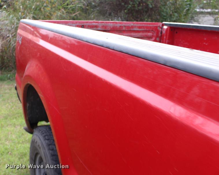 image for item DA4286 2003 Ford F250 Super Duty XL pickup truck