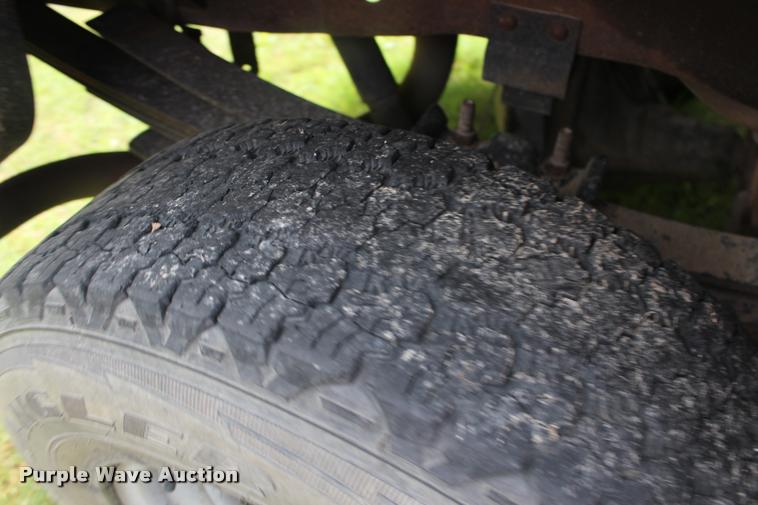 image for item DA4286 2003 Ford F250 Super Duty XL pickup truck