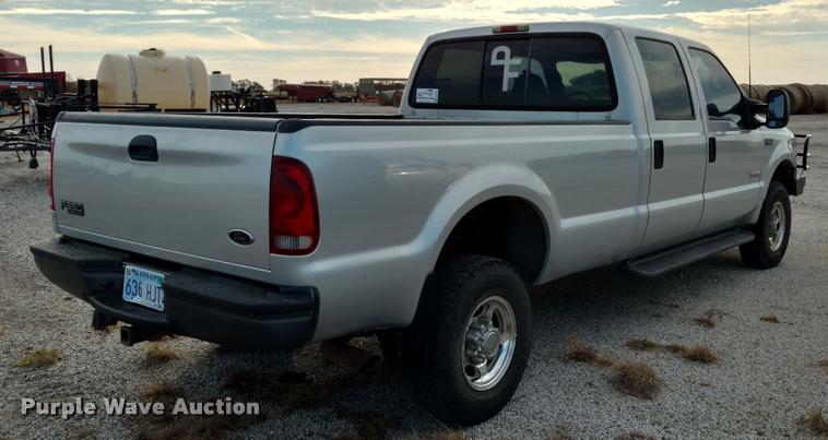 image for item DA4347 1999 Ford F350 Super Duty pickup truck