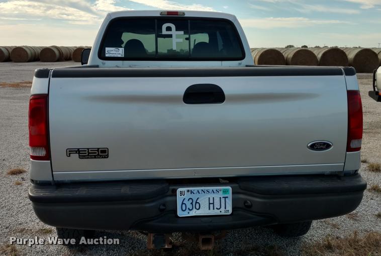 image for item DA4347 1999 Ford F350 Super Duty pickup truck