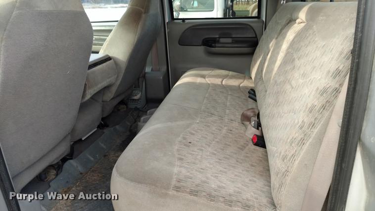 image for item DA4347 1999 Ford F350 Super Duty pickup truck