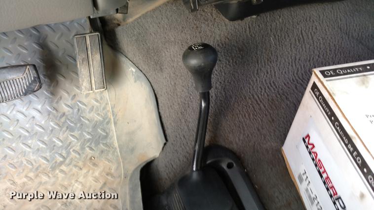 image for item DA4347 1999 Ford F350 Super Duty pickup truck