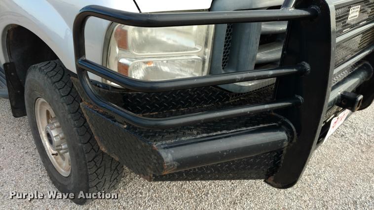 image for item DA4347 1999 Ford F350 Super Duty pickup truck