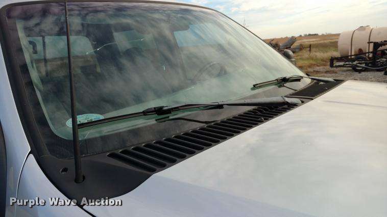 image for item DA4347 1999 Ford F350 Super Duty pickup truck