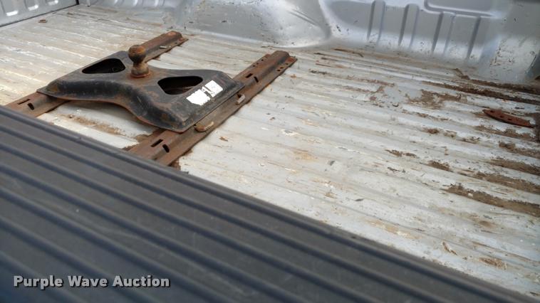 image for item DA4347 1999 Ford F350 Super Duty pickup truck