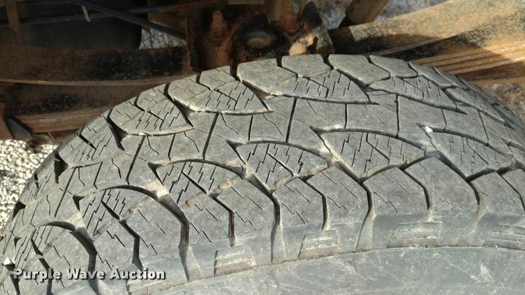 image for item DA4347 1999 Ford F350 Super Duty pickup truck