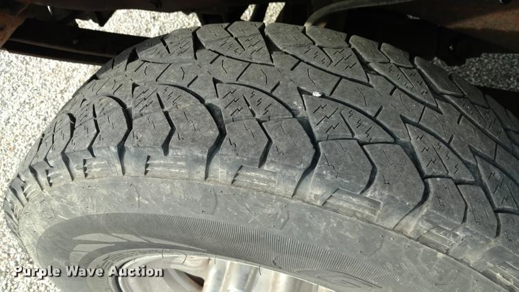 image for item DA4347 1999 Ford F350 Super Duty pickup truck