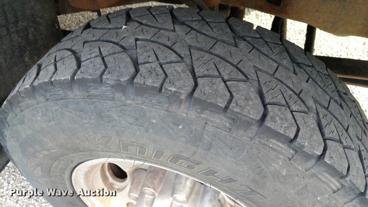 image for item DA4347 1999 Ford F350 Super Duty pickup truck