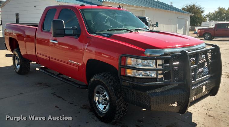 image for item DA4366 2009 Chevrolet Silverado 3500HD Ext. Cab pickup truck