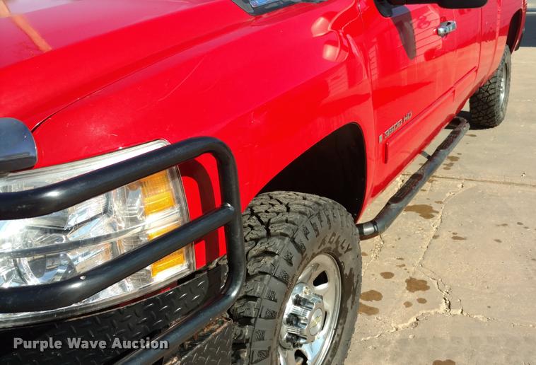 image for item DA4366 2009 Chevrolet Silverado 3500HD Ext. Cab pickup truck