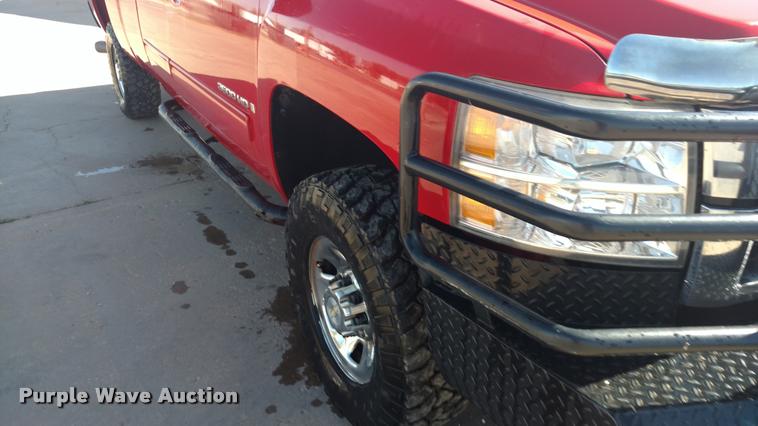 image for item DA4366 2009 Chevrolet Silverado 3500HD Ext. Cab pickup truck