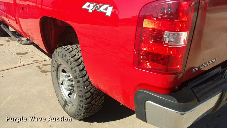 image for item DA4366 2009 Chevrolet Silverado 3500HD Ext. Cab pickup truck