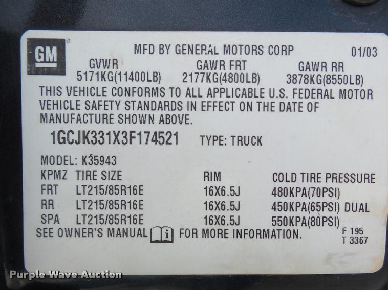 image for item DA4655 2003 Chevrolet Silverado 3500 Crew Cab flatbed pickup truck