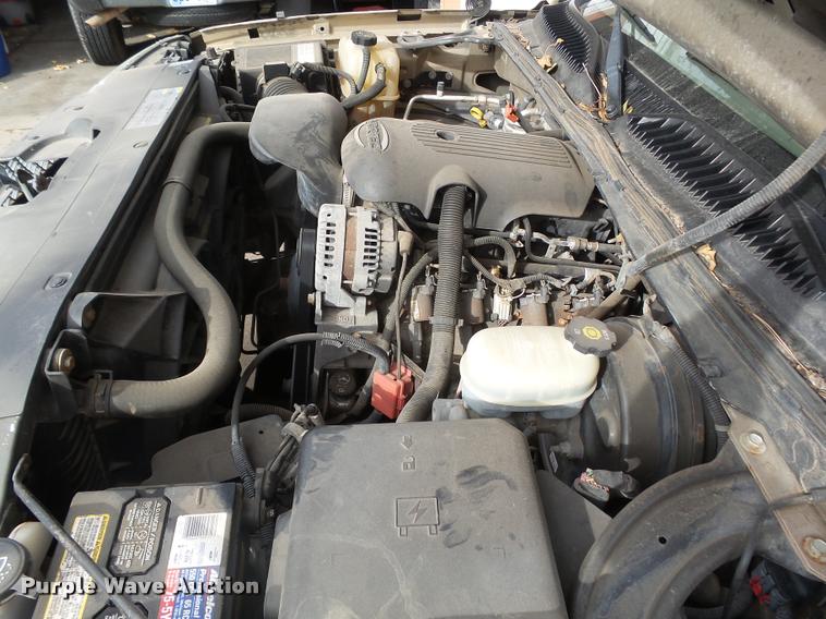 image for item DA4688 2005 Chevrolet Silverado 1500 Ext. Cab pickup truck