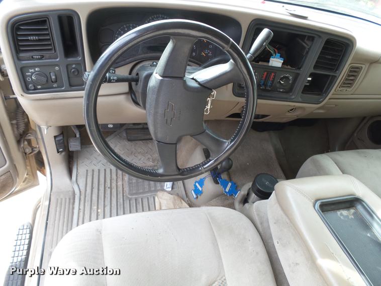 image for item DA4688 2005 Chevrolet Silverado 1500 Ext. Cab pickup truck