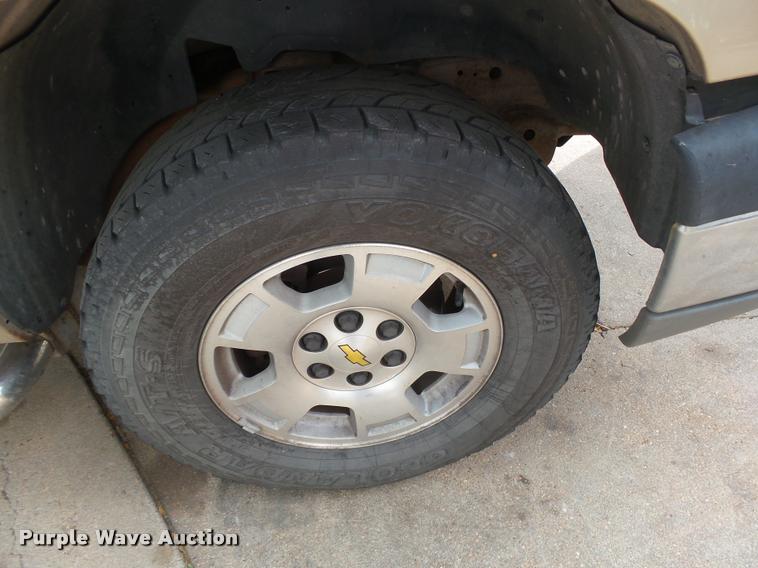 image for item DA4688 2005 Chevrolet Silverado 1500 Ext. Cab pickup truck