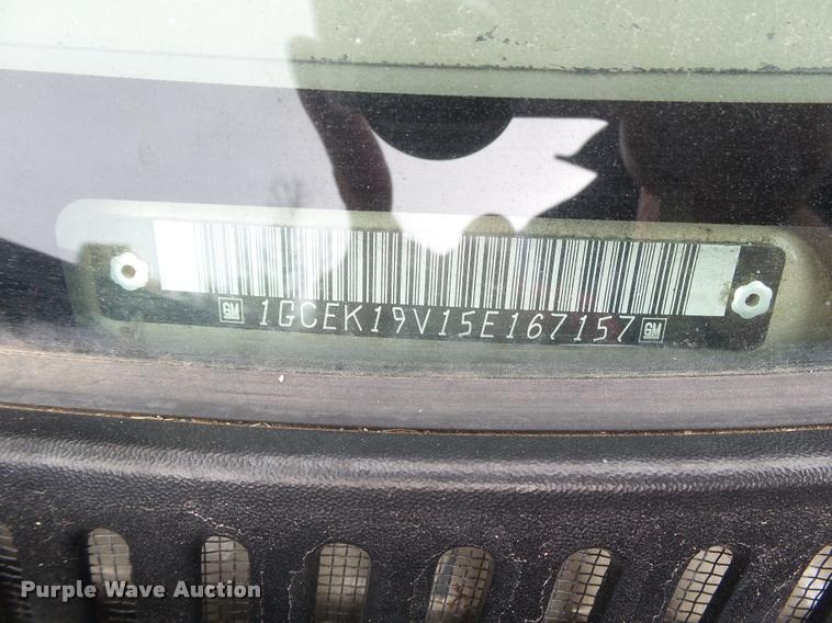 image for item DA4688 2005 Chevrolet Silverado 1500 Ext. Cab pickup truck