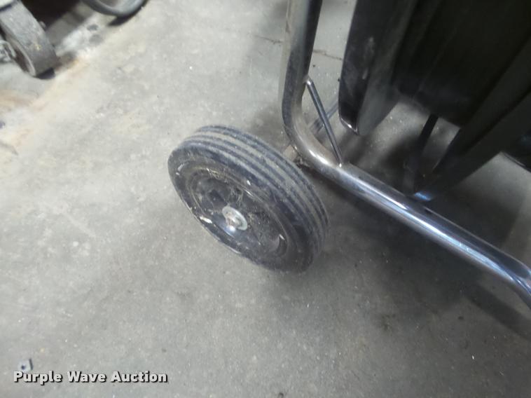 image for item DA9517 Banding machine