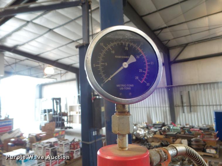 image for item DA9519 Pneumatic shop press