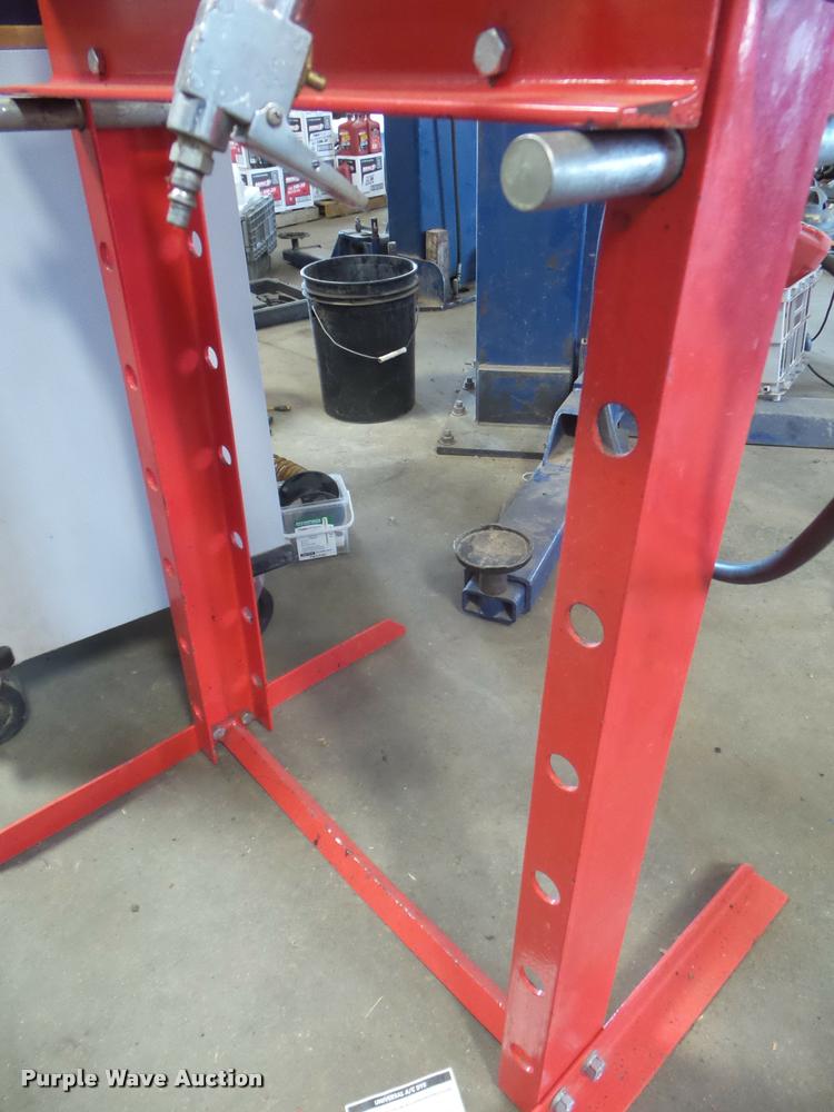 image for item DA9519 Pneumatic shop press