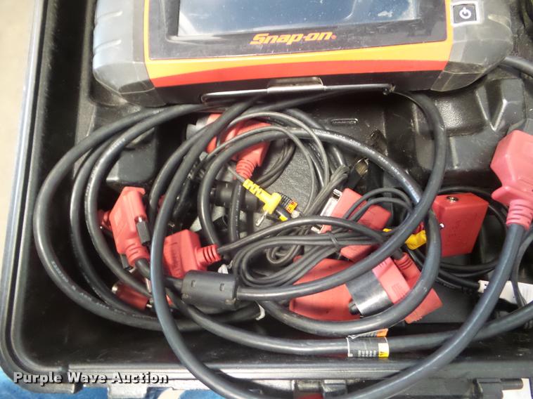 image for item DA9528 Snap-on Solus Ultra scan tool