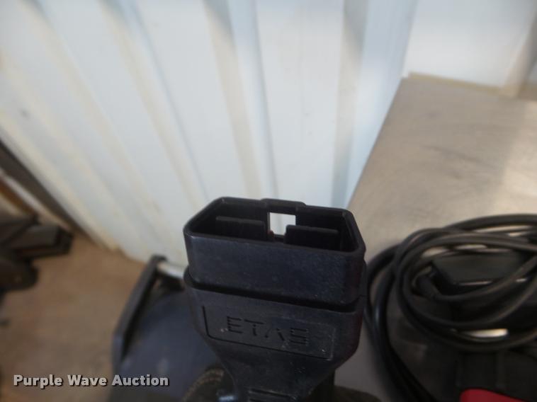 image for item DA9529 Ford VCMII communication module