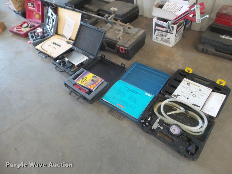 image for item DA9539 Assorted tools