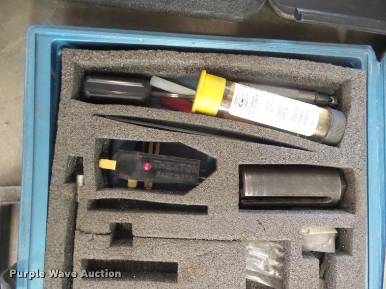 image for item DA9539 Assorted tools