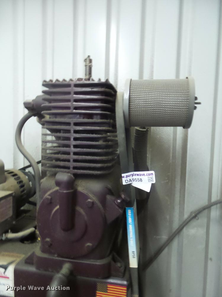 image for item DA9558 Quincy 241060VC air compressor