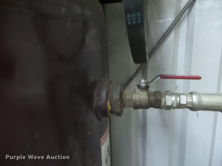 image for item DA9558 Quincy 241060VC air compressor