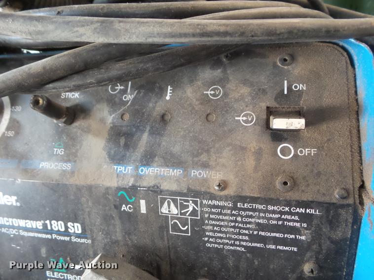 image for item DA9559 Miller Syncrowave 180SD tig welder