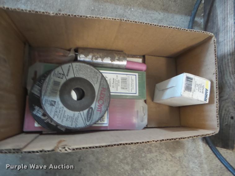 image for item DA9559 Miller Syncrowave 180SD tig welder