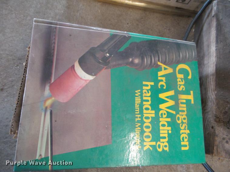 image for item DA9559 Miller Syncrowave 180SD tig welder