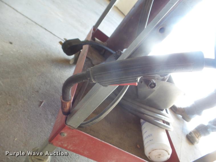 image for item DA9563 Lincoln Weld Pac 175HD welder