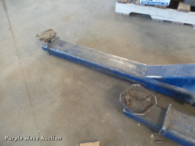 image for item DA9567 Worth Lift 9000ACF asymmetrical vehicle lift