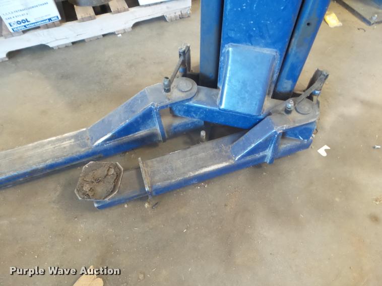 image for item DA9567 Worth Lift 9000ACF asymmetrical vehicle lift