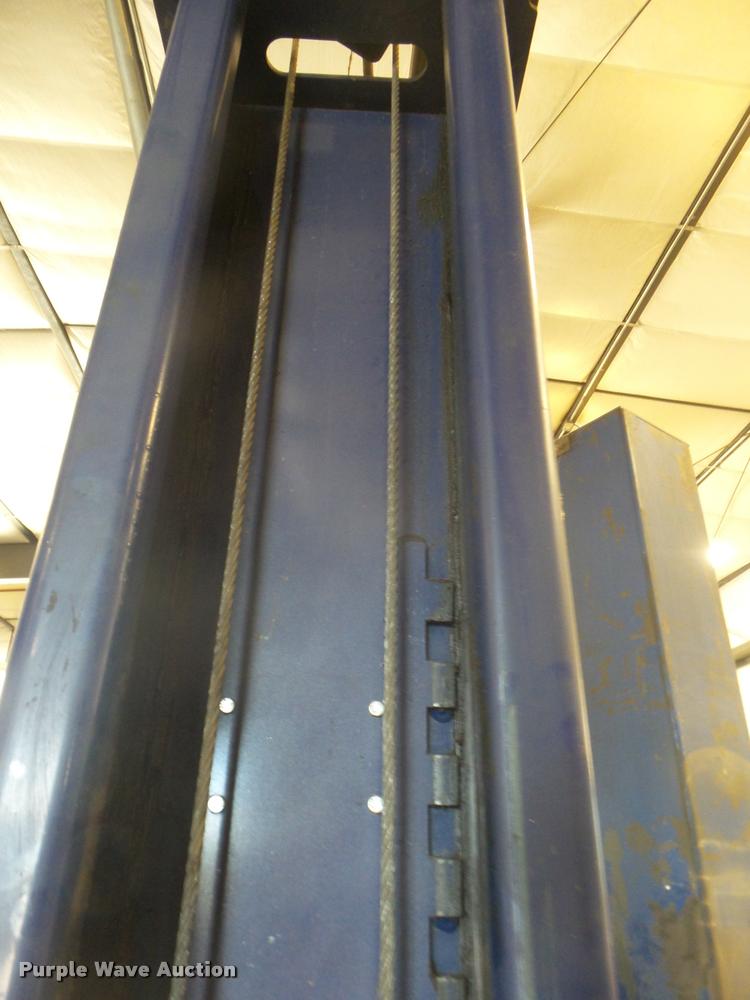 image for item DA9567 Worth Lift 9000ACF asymmetrical vehicle lift