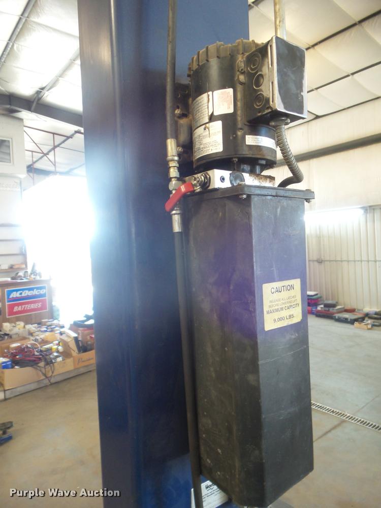 image for item DA9567 Worth Lift 9000ACF asymmetrical vehicle lift