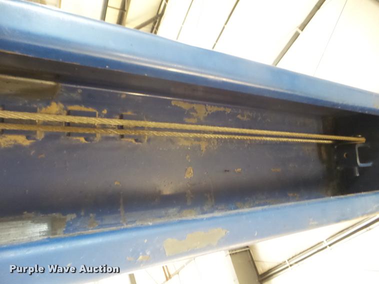 image for item DA9568 Worth equal arm low profile automotive hoist