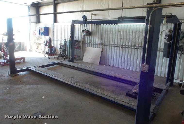 image for item DA9569 Worth 12000E four post automotive lift