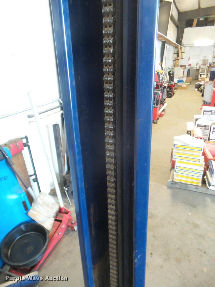 image for item DA9569 Worth 12000E four post automotive lift