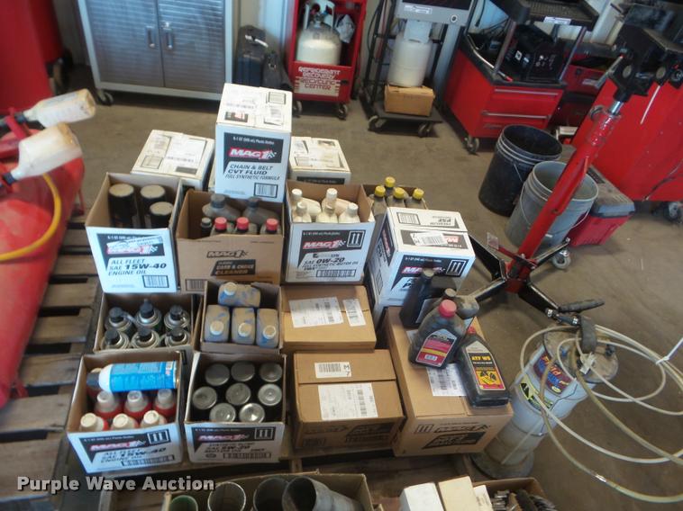 image for item DA9571 Automotive fluids