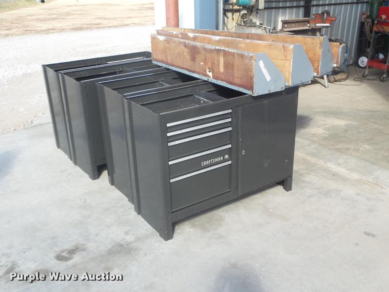 image for item DA9575 (4) Craftsman work benches