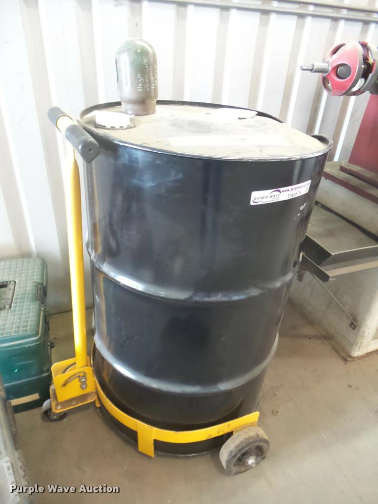 image for item DA9576 SAE 10W-30 motor oil