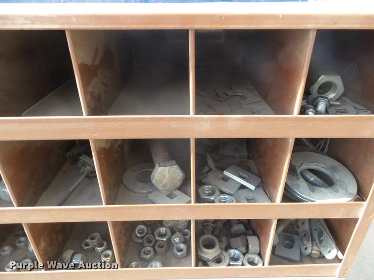 image for item DA9619 Lawson bolt bin